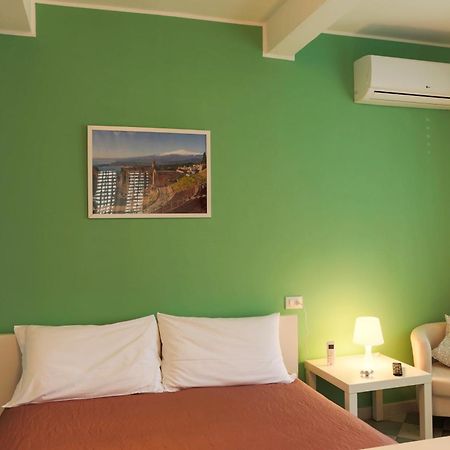 B&B Porta Della Sicilia Messina Zimmer foto