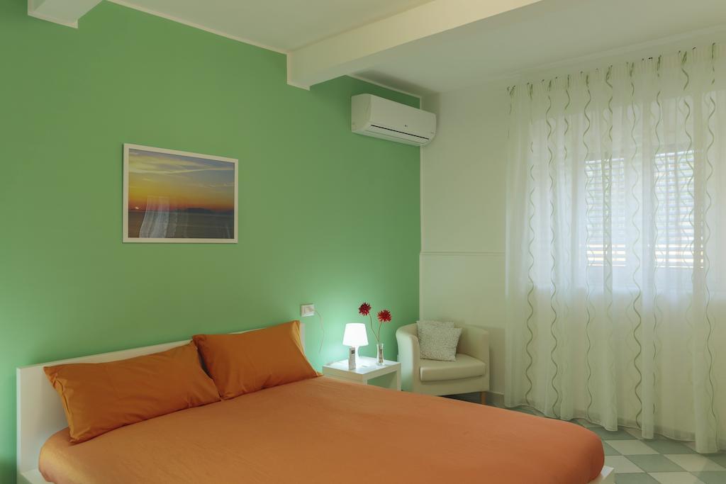 B&B Porta Della Sicilia Messina Zimmer foto